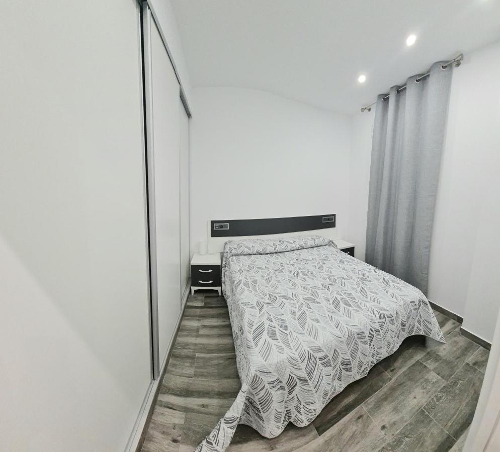 Apartamentos Desamparados ムルシア エクステリア 写真